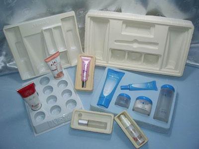 廣州市明珠吸塑廠 專業(yè)吸塑化妝品內(nèi)托，助力化妝品及衛(wèi)生用品品質(zhì)保證
